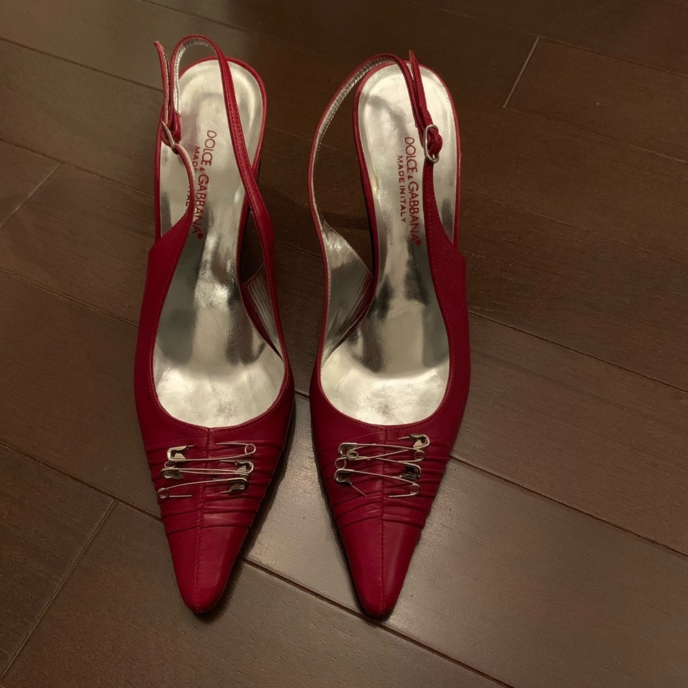 Dolce and Gabbana red slingback heels